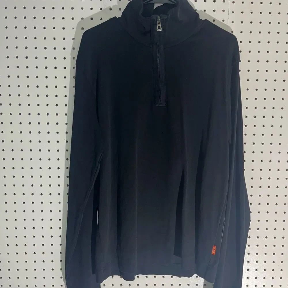 Hugo Boss pullover sweatshirt